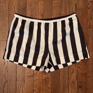 Shimera M *CHIC* Ivory Blk Striped Satiny Lounge Shorts